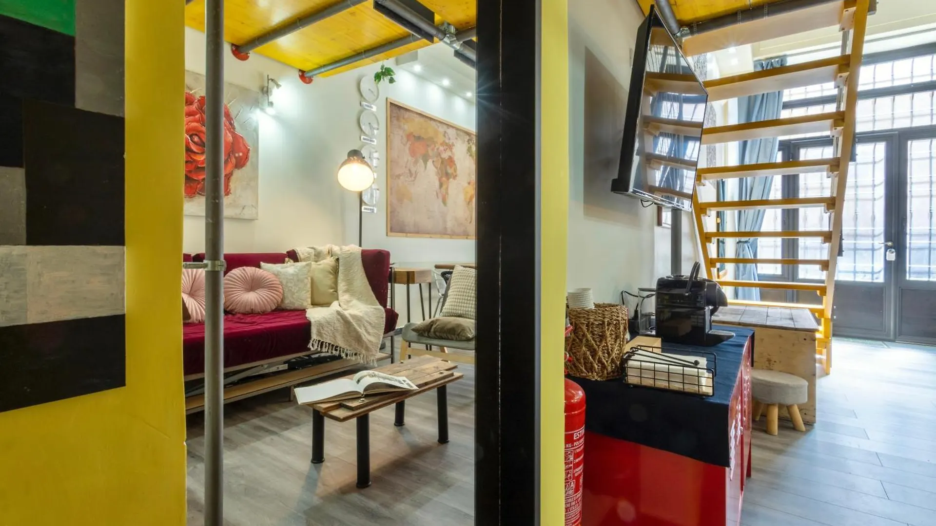 Rossana Urban Style Loft Close To Termini Station Rome Apartment